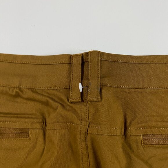 NWOT Mountain Hardwear AP Shorts Mens 42 x 18 Inseam Hiking Walking Outdoors - Picture 6 of 13